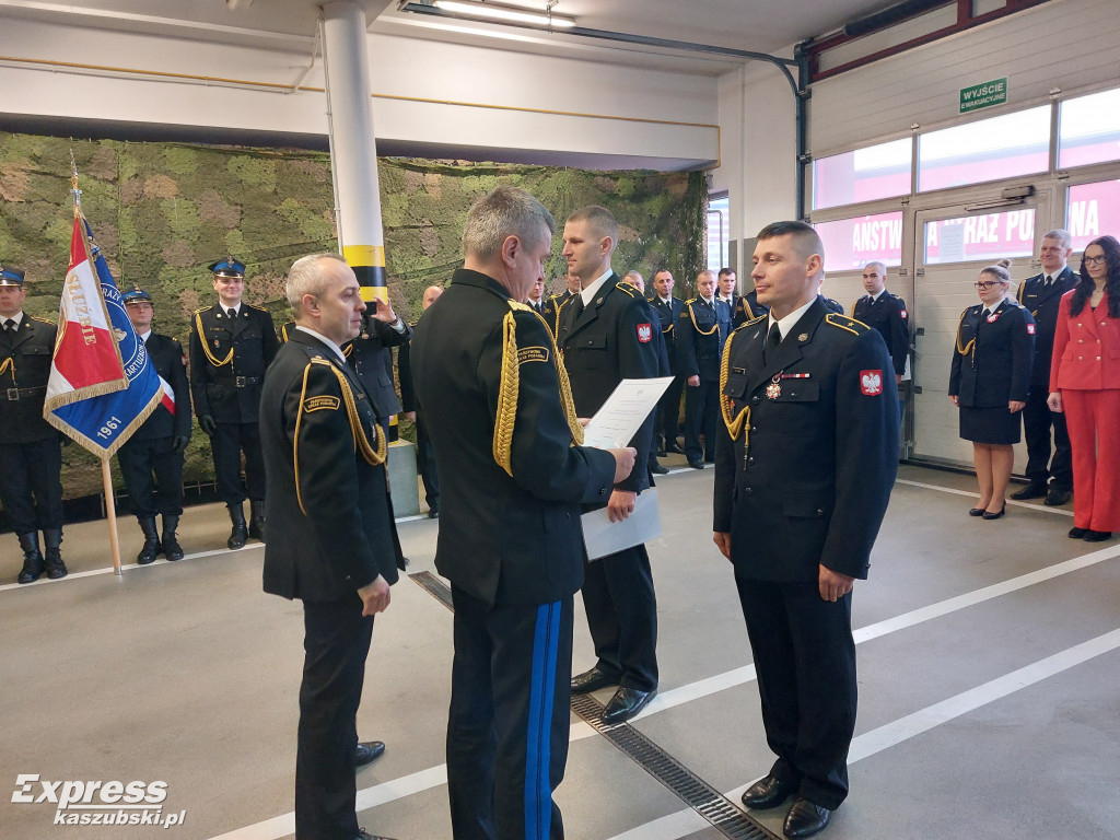 Przekazanie nowego auta KP PSP w Kartuzach