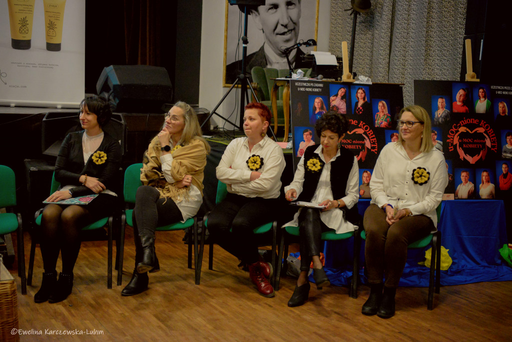 Debata o aktywności kobiet w Kartuzach