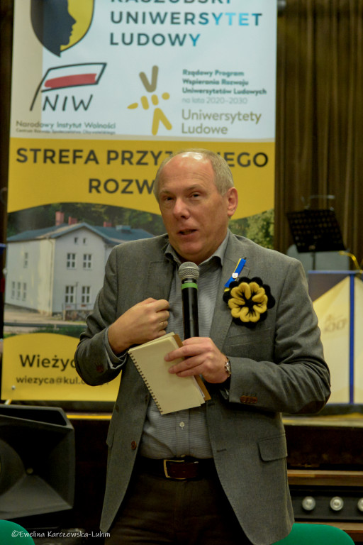 Debata o aktywności kobiet w Kartuzach