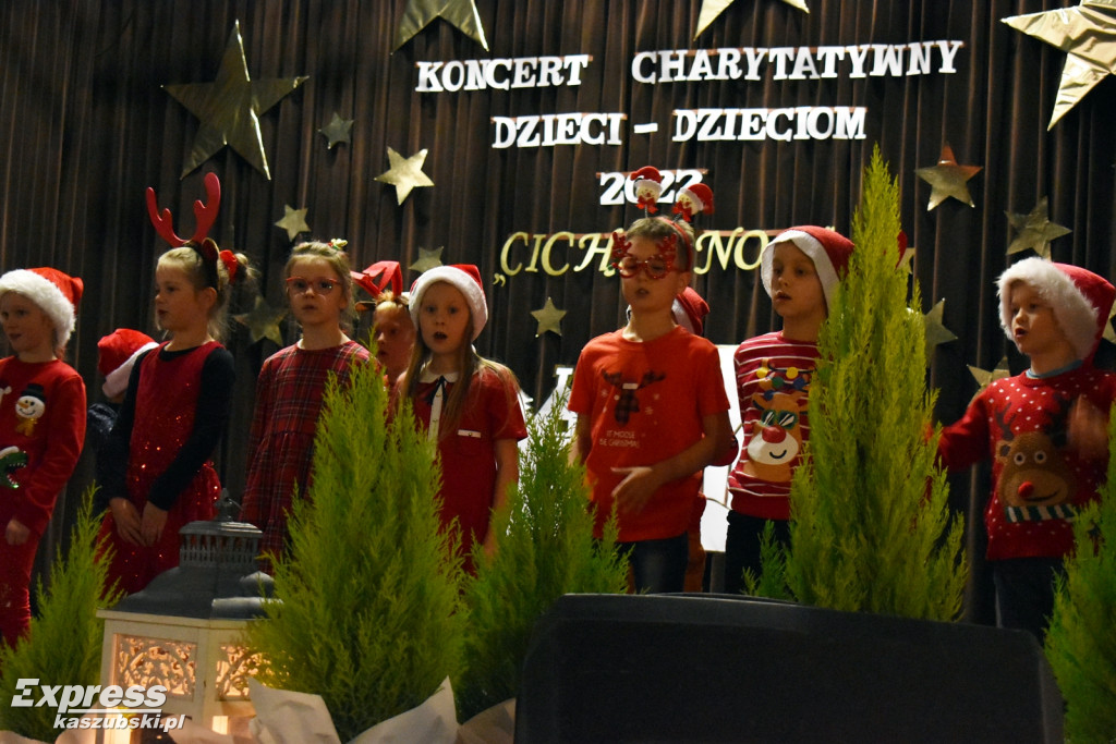 Koncert Dzieci-Dzieciom w Kartuzach