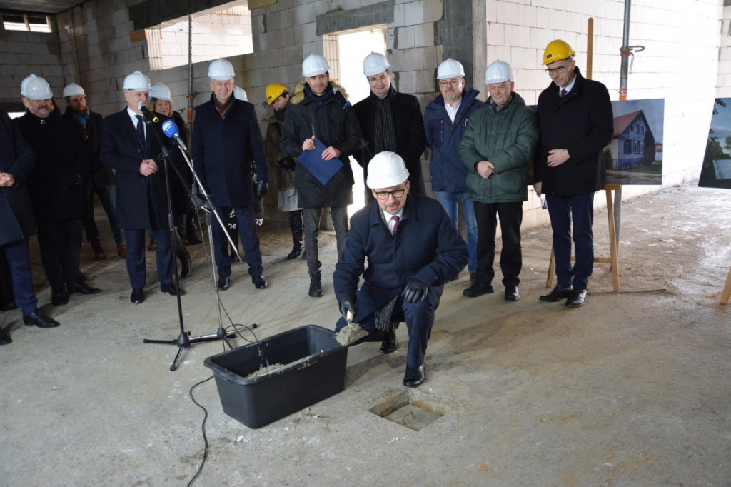 Kamień węgielny pod budowę szkoły w Baninie