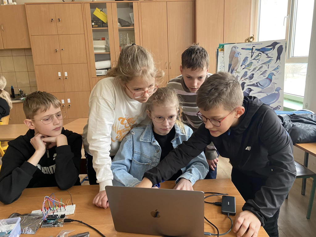 Projekt Lovelace uczniów ze Wzgórza