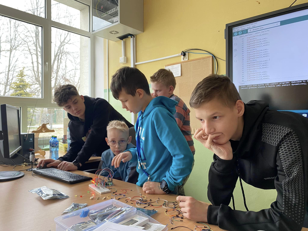 Projekt Lovelace uczniów ze Wzgórza