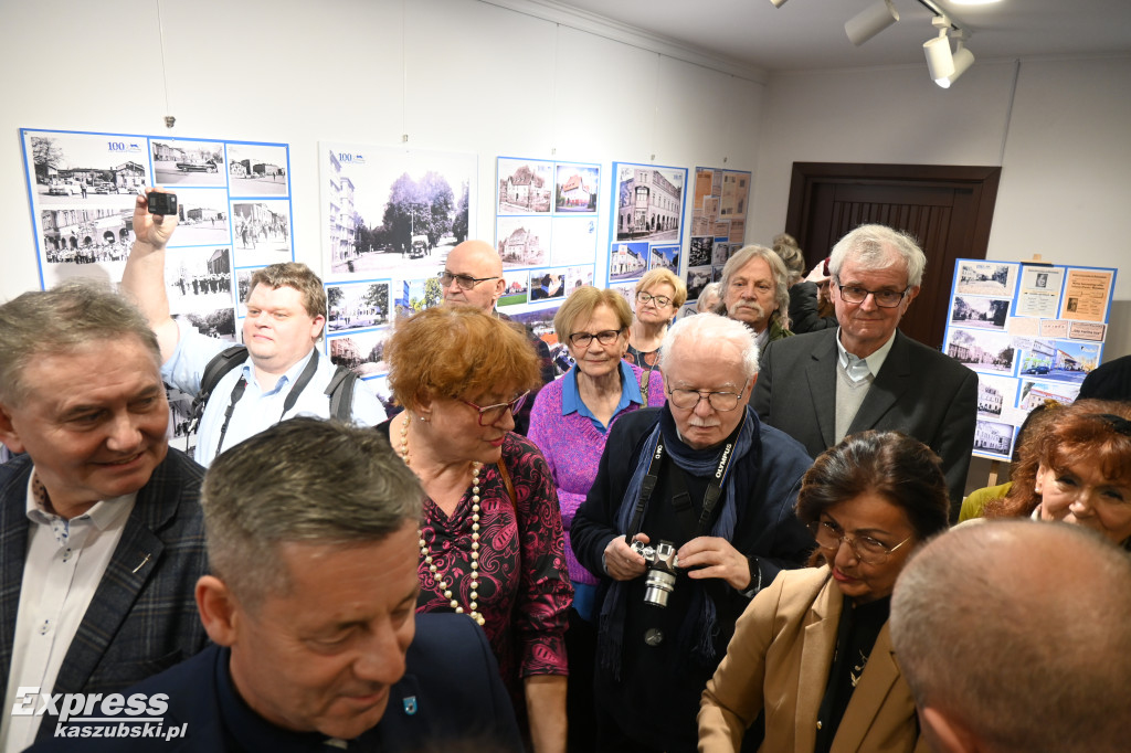 Kartuzy. Wystawa zdjęć Artura Sochy na 100-lecie