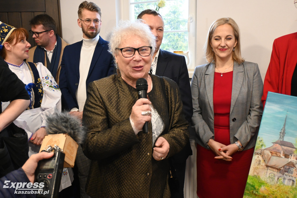 Kartuzy. Wystawa zdjęć Artura Sochy na 100-lecie