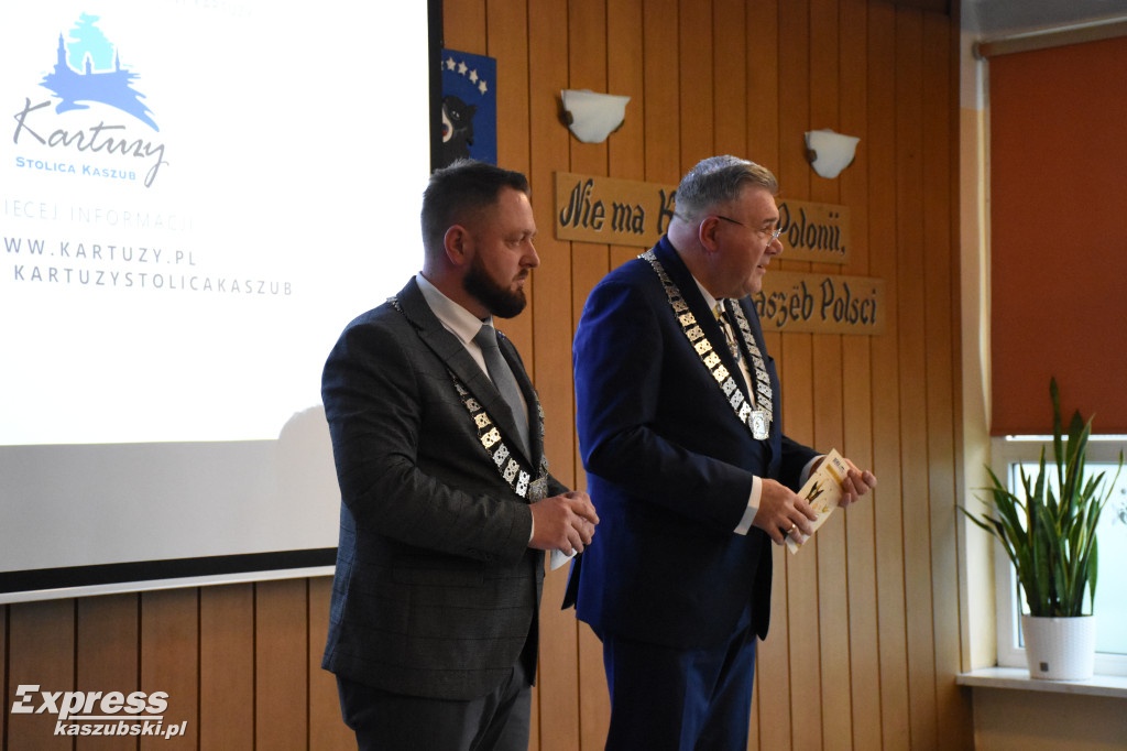 Uroczysta sesja Rady Miejskiej w Kartuzach