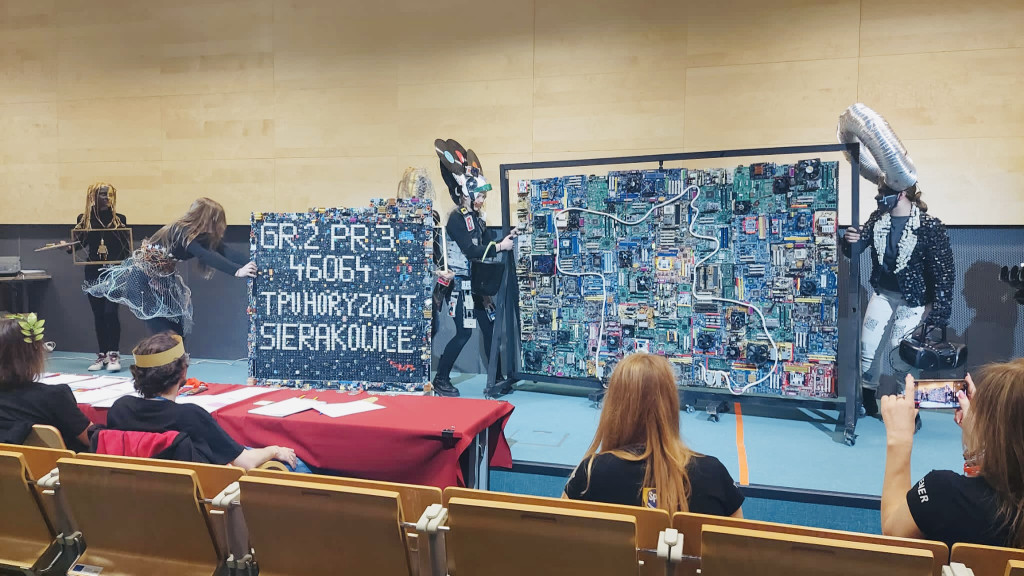 Uczennice z Sierakowic laureatkami polskiej Odysei Umysłu