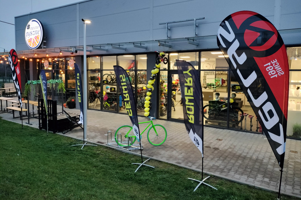 Nowy salon rowerowy w Baninie