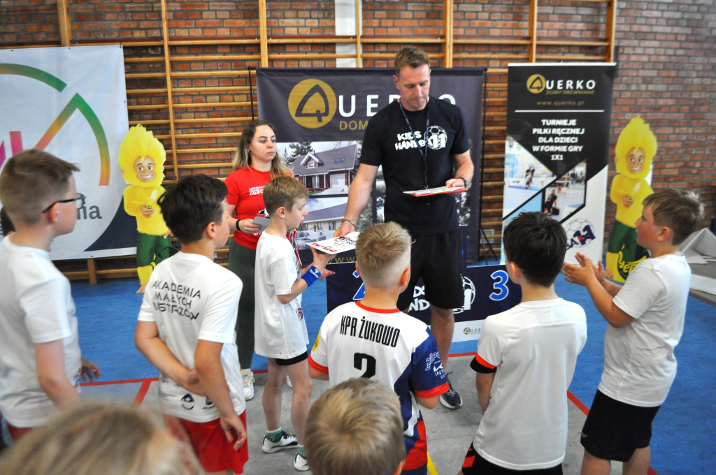 Turniej Querko Kids Handball w Żukowie