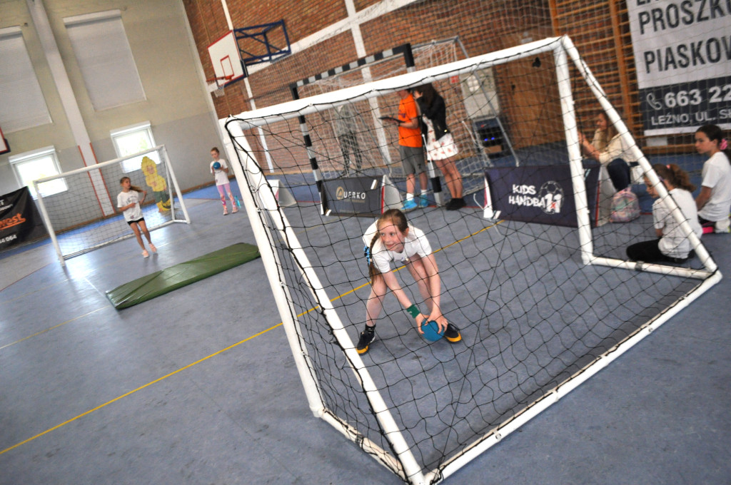 Turniej Querko Kids Handball w Żukowie