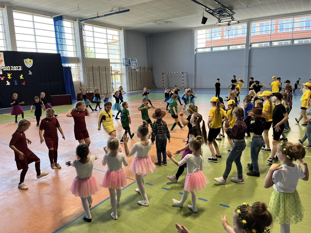 Taneczne Show w Kiełpinie
