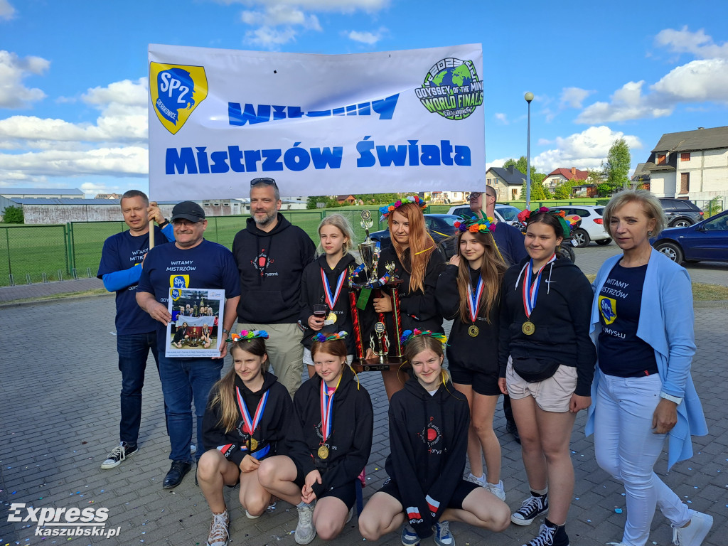 Powitanie uczestników Odysei Umysłu w Sierakowicach