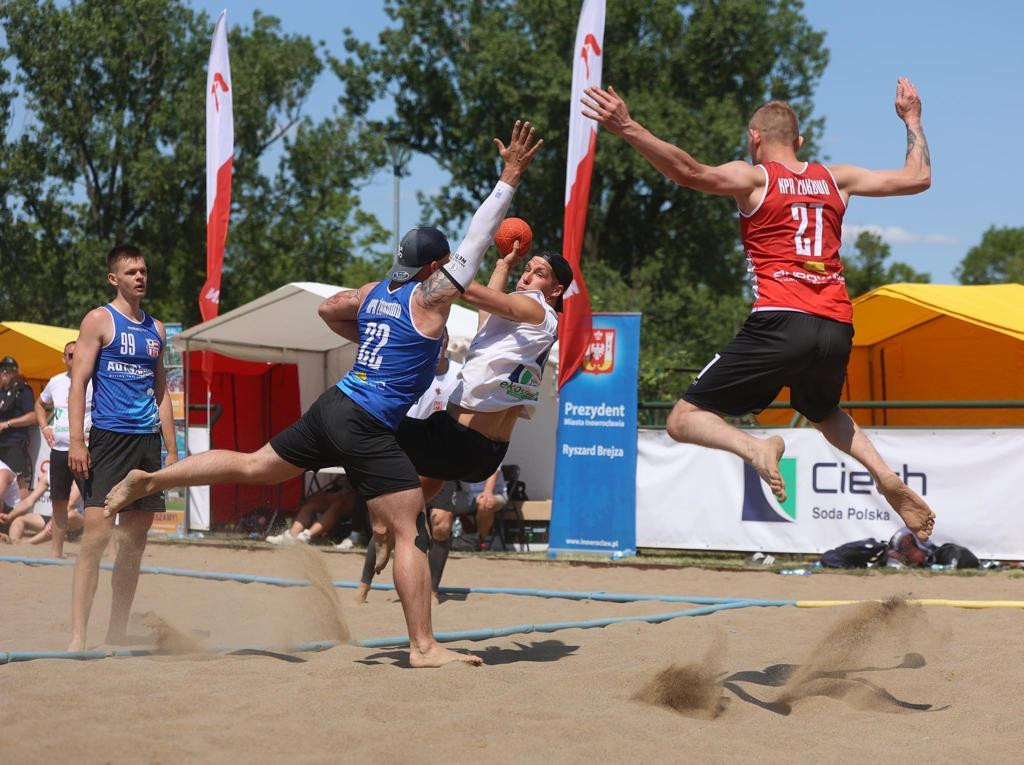 KPR Autoinowest Żukowo na MP w piłce ręcznej plażowej