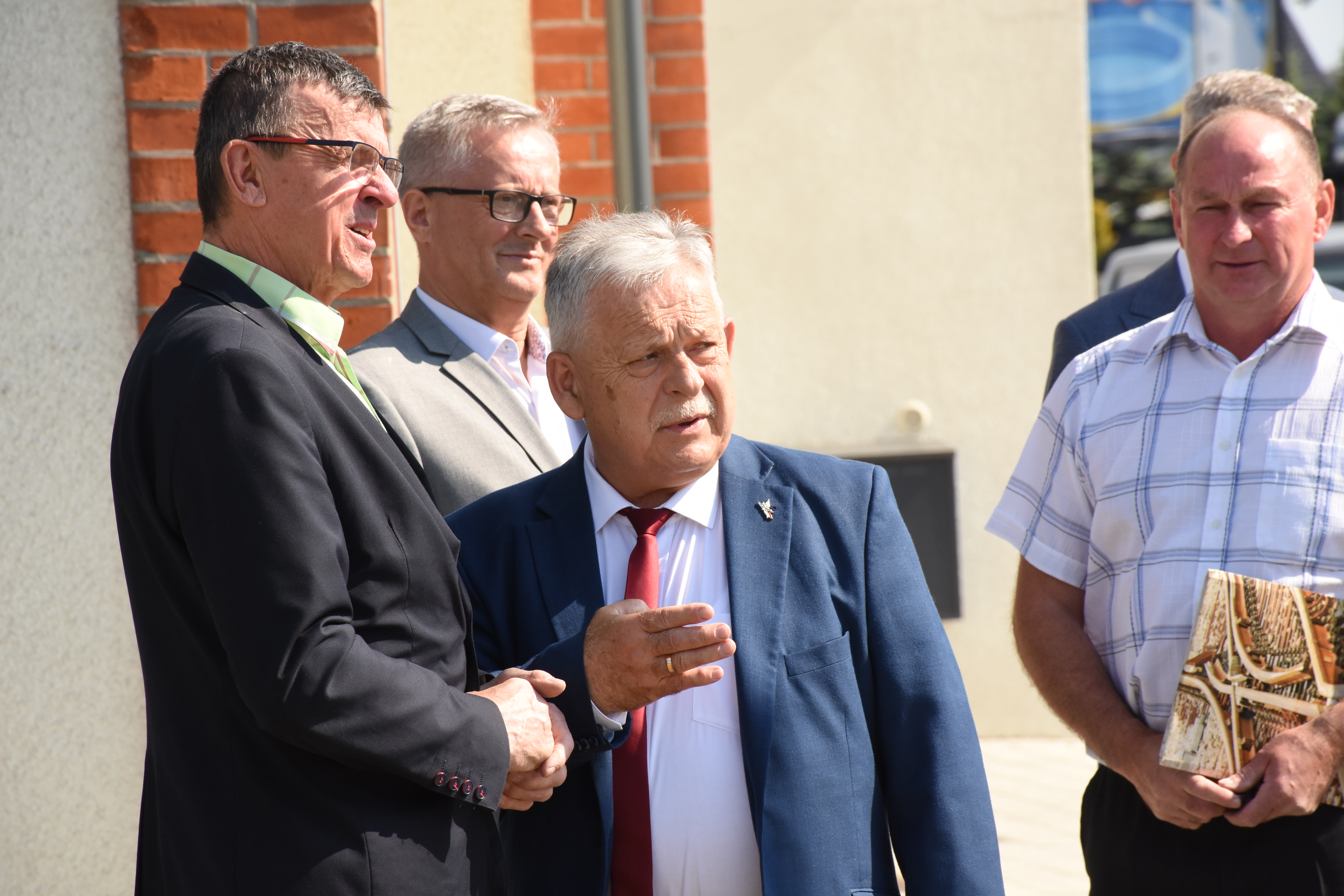 Konferencja prasowa PiS w Sierakowicach