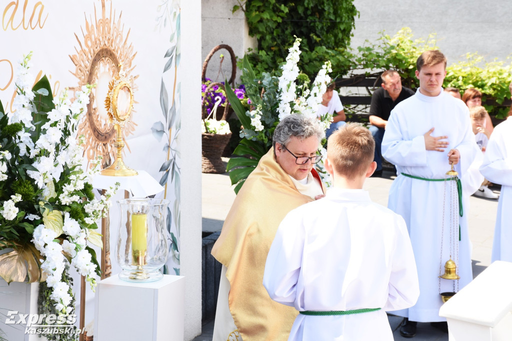 Procesja Bożego Ciała w Sierakowicach