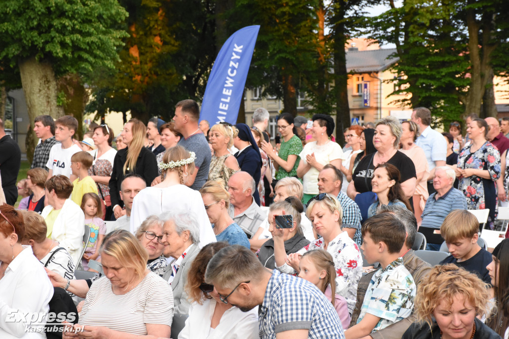 Wieczór Chwały w Kartuzach