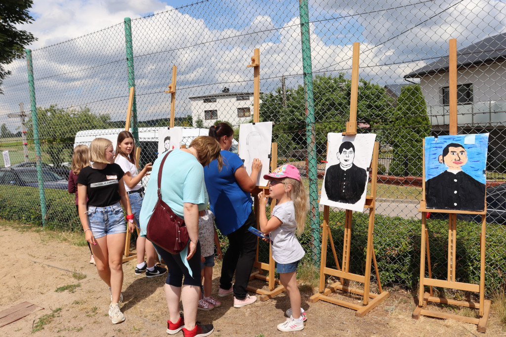 Piknik rodzinny w Lisich Jamach