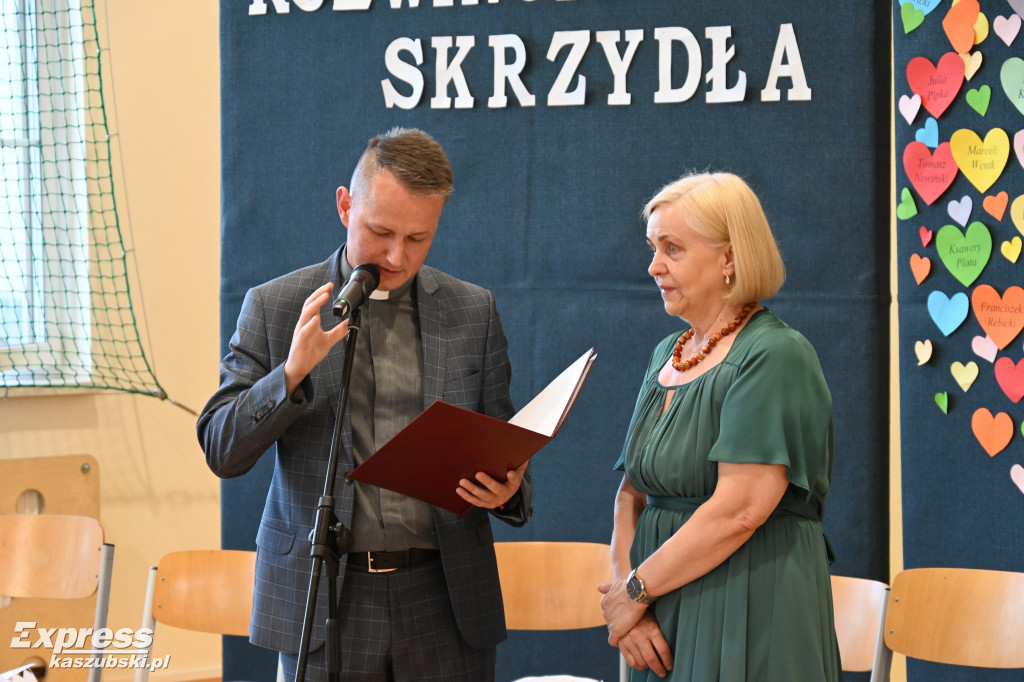 Podziękowania dla absolwentów Katolika