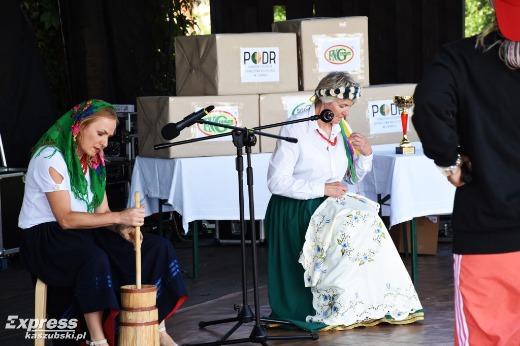 Powiatowy Turniej KGW w Sierakowicach