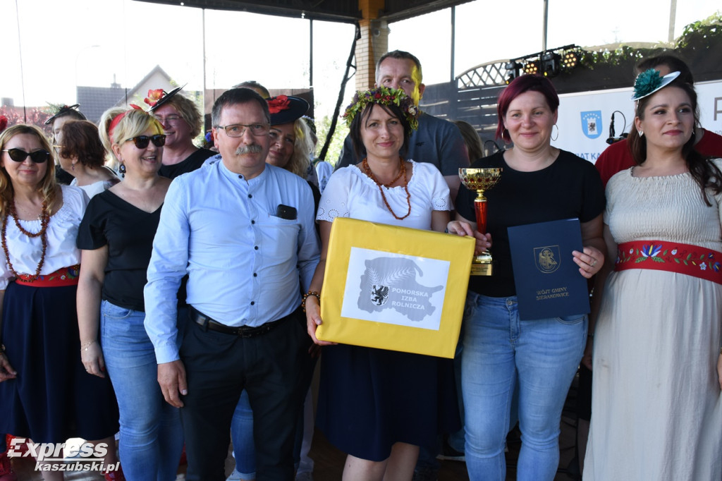 Powiatowy Turniej KGW w Sierakowicach