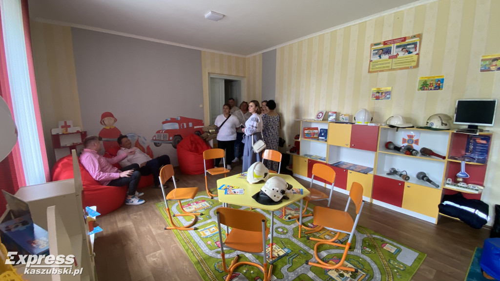 Współpraca między Chmielnem a Zdołbnicą