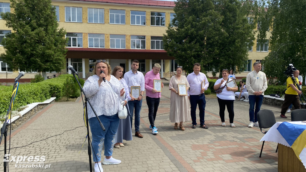 Współpraca między Chmielnem a Zdołbnicą