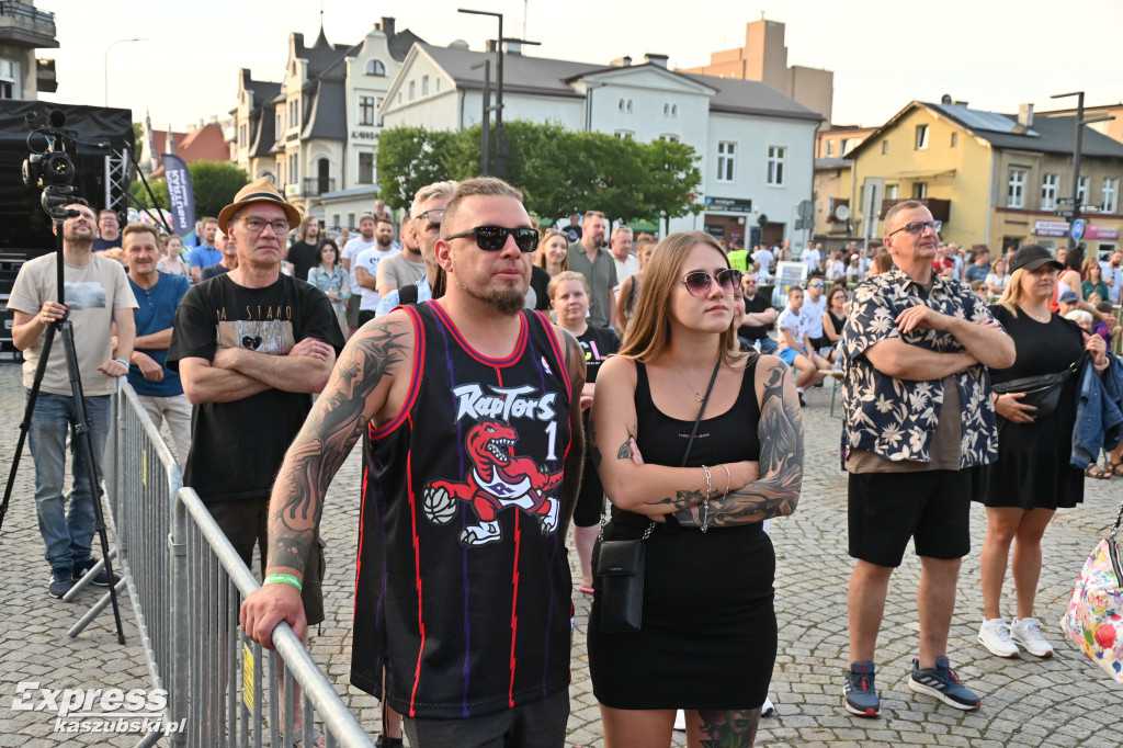 Kartuzy. Wilki i Blenders