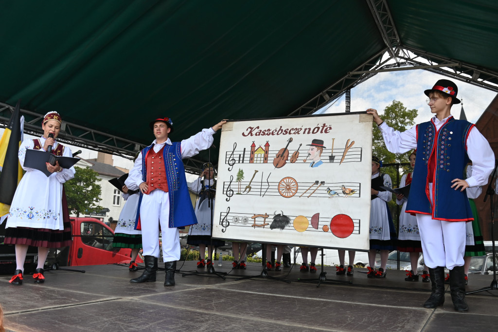 Święto Kaszubskiej Flagi w Kartuzach
