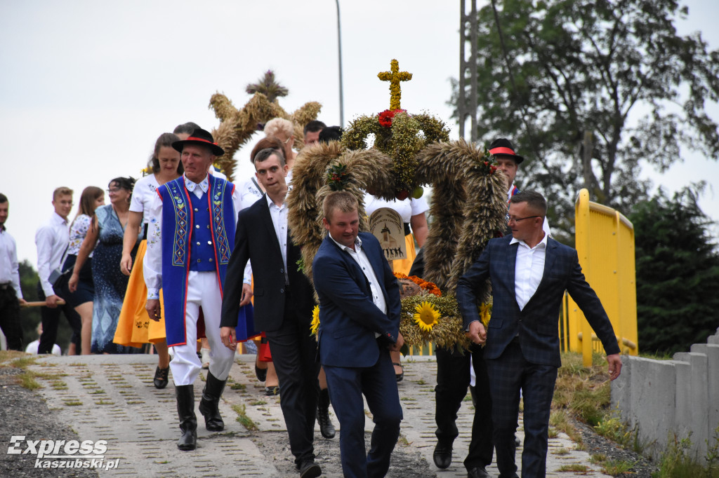 Dożynki gminy Chmielno w Miechucinie