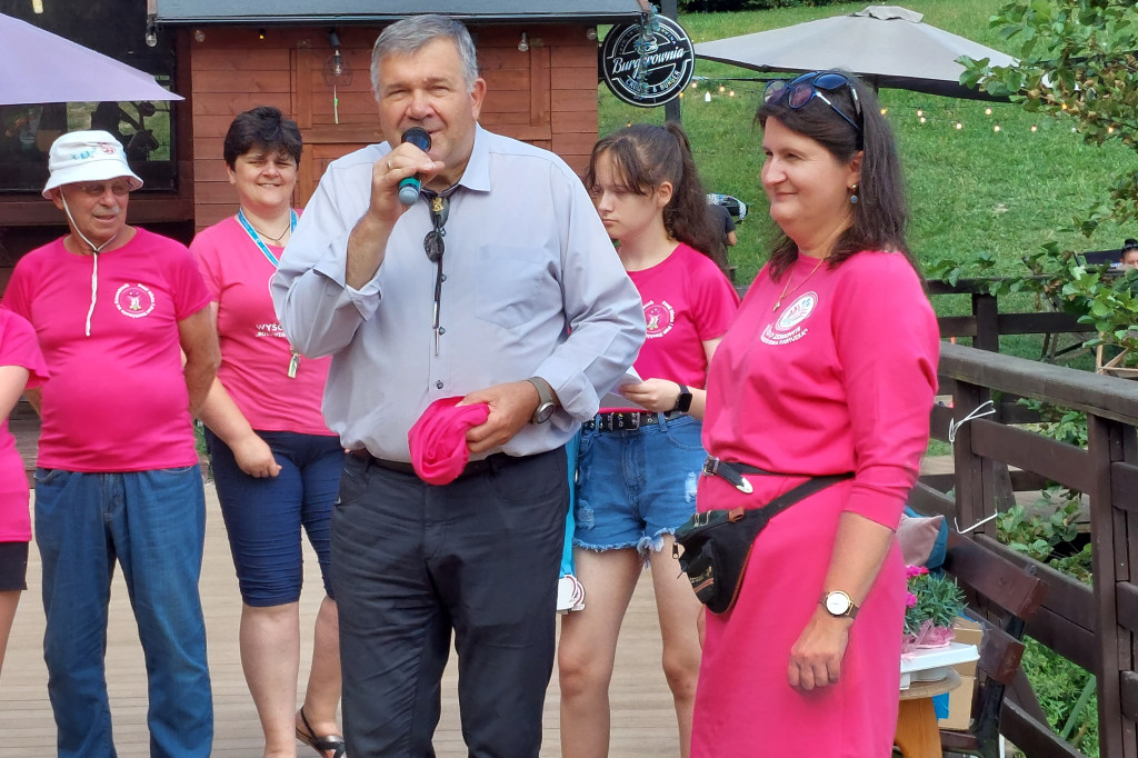 Różowy Goździk na Złotej Górze