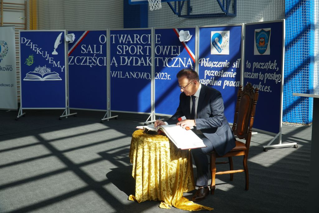 Otwarcie sali sportowej w Wilanowie