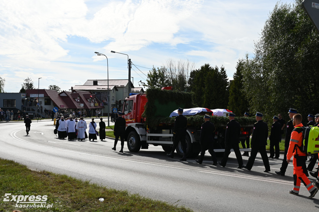 Pogrzeb tragicznie zmarłych strażaków OSP Żukowo