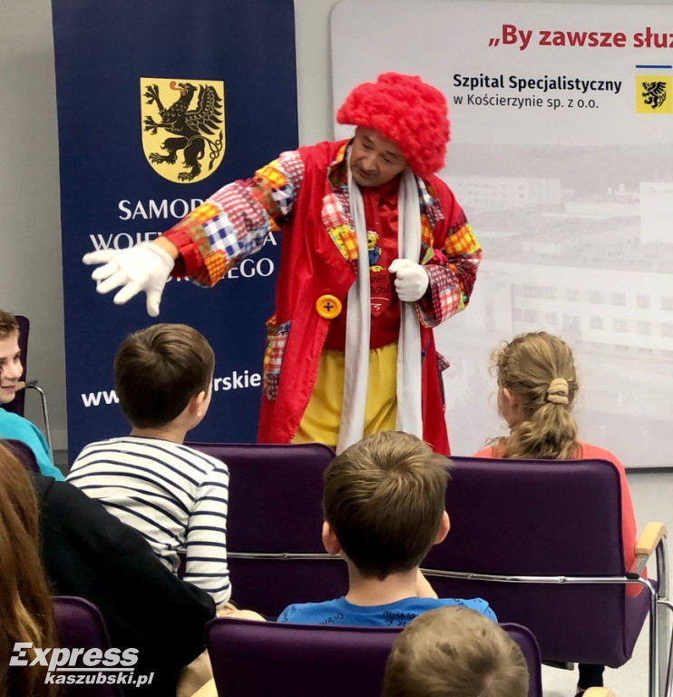 Wolontariusze odwiedzili szpital w Dzierżążnie