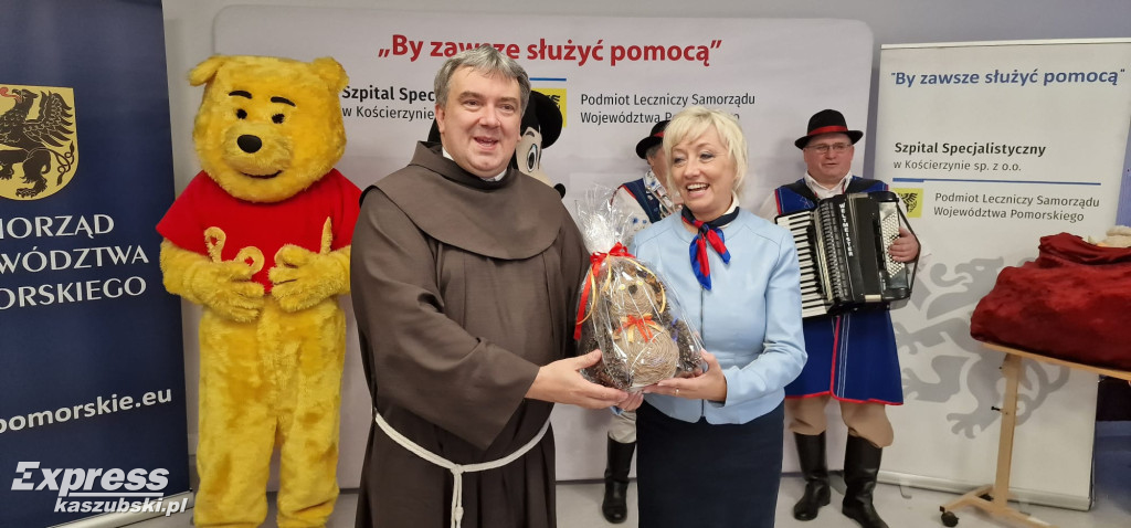 Wolontariusze odwiedzili szpital w Dzierżążnie