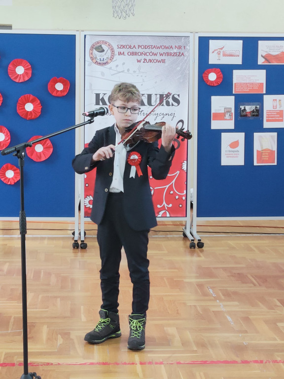 Żukowo. Konkurs Piosenki Patriotycznej w SP nr 1
