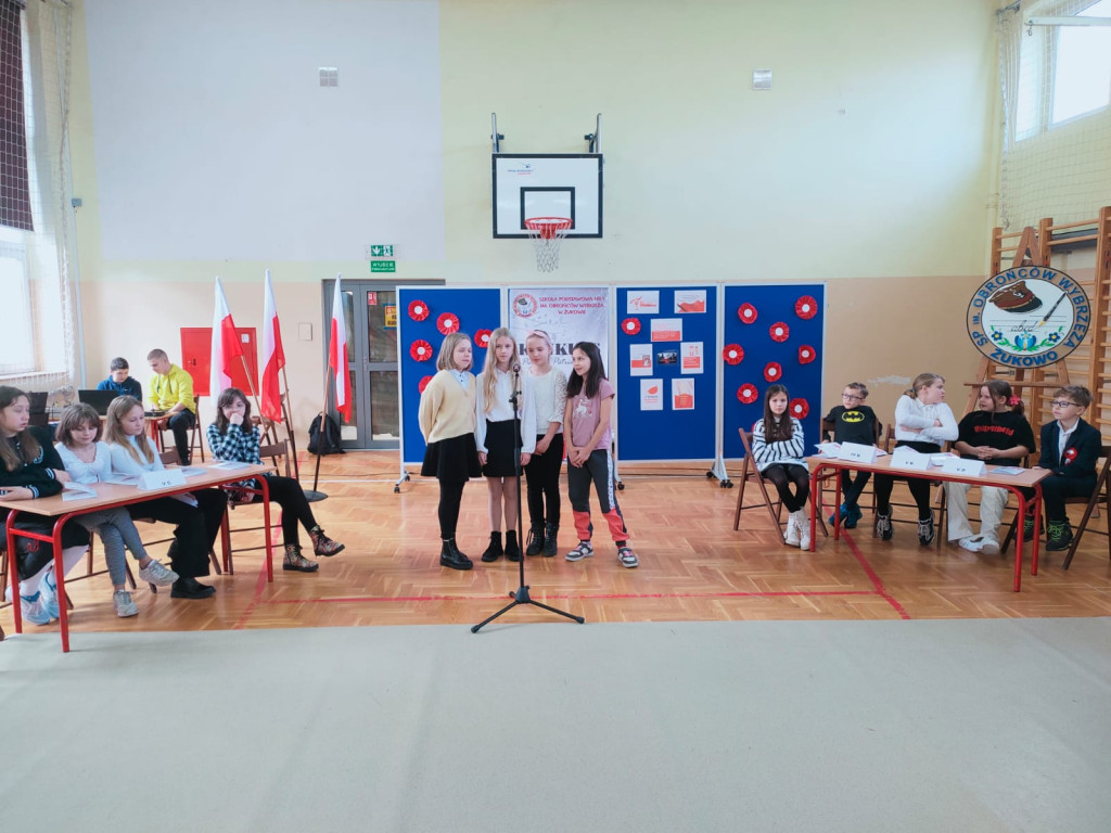Żukowo. Konkurs Piosenki Patriotycznej w SP nr 1