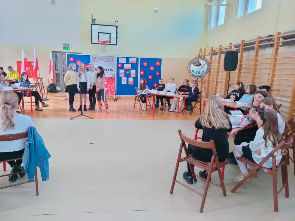 Żukowo. Konkurs Piosenki Patriotycznej w SP nr 1