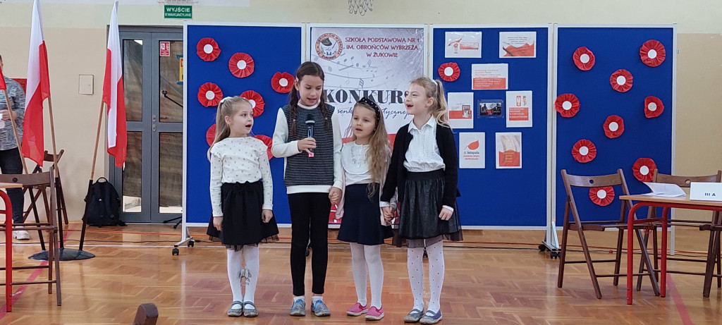 Żukowo. Konkurs Piosenki Patriotycznej w SP nr 1