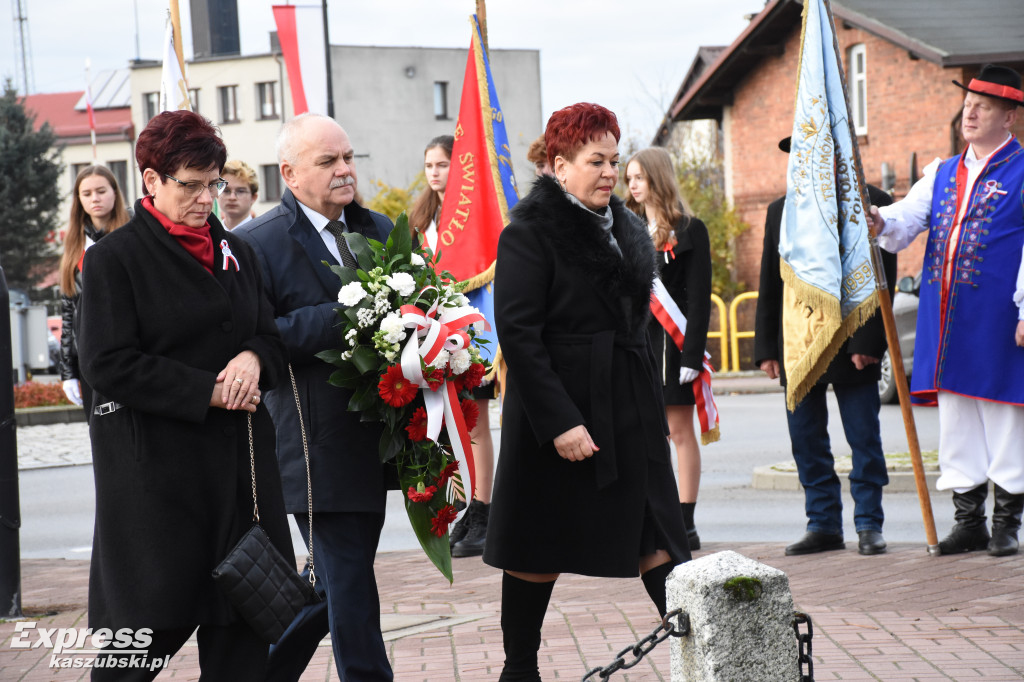 Święto Niepodległości w Sierakowicach - uroczysty apel