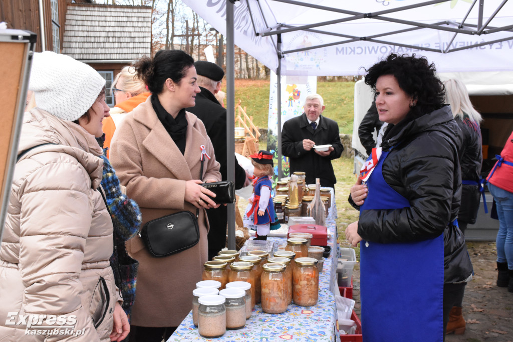 Jarmark Świętomarciński w Sierakowicach