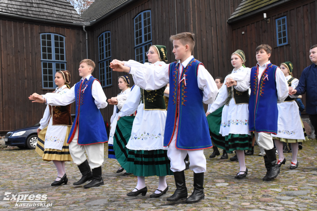 Jarmark Świętomarciński w Sierakowicach