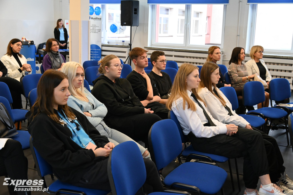 Szkoła (w) dialogu - konferencja w Kartuzach