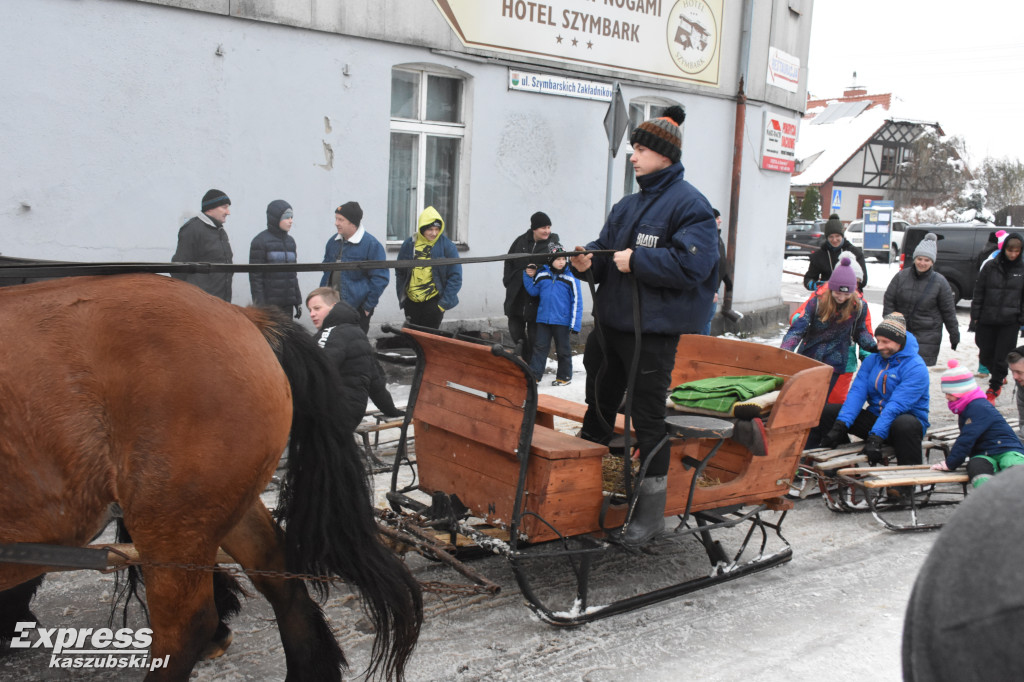 Charytatywny kulig dla Maciusia w Szymbarku