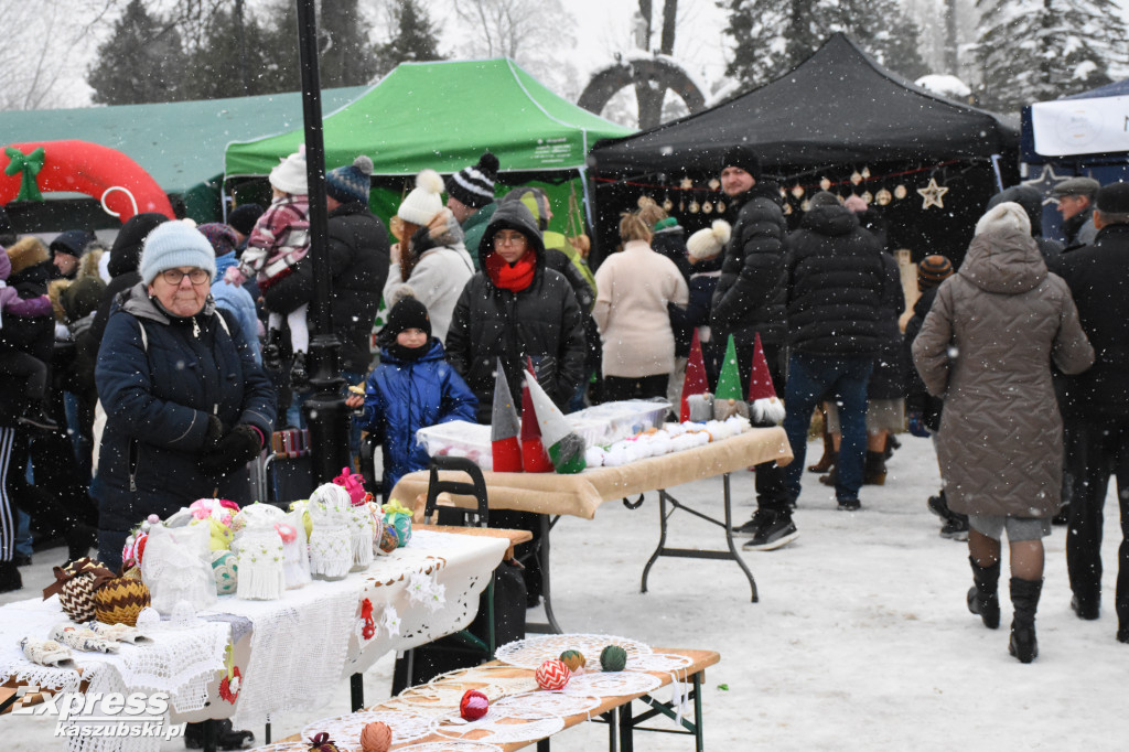 Jarmark Bożonarodzeniowy w Sierakowicach