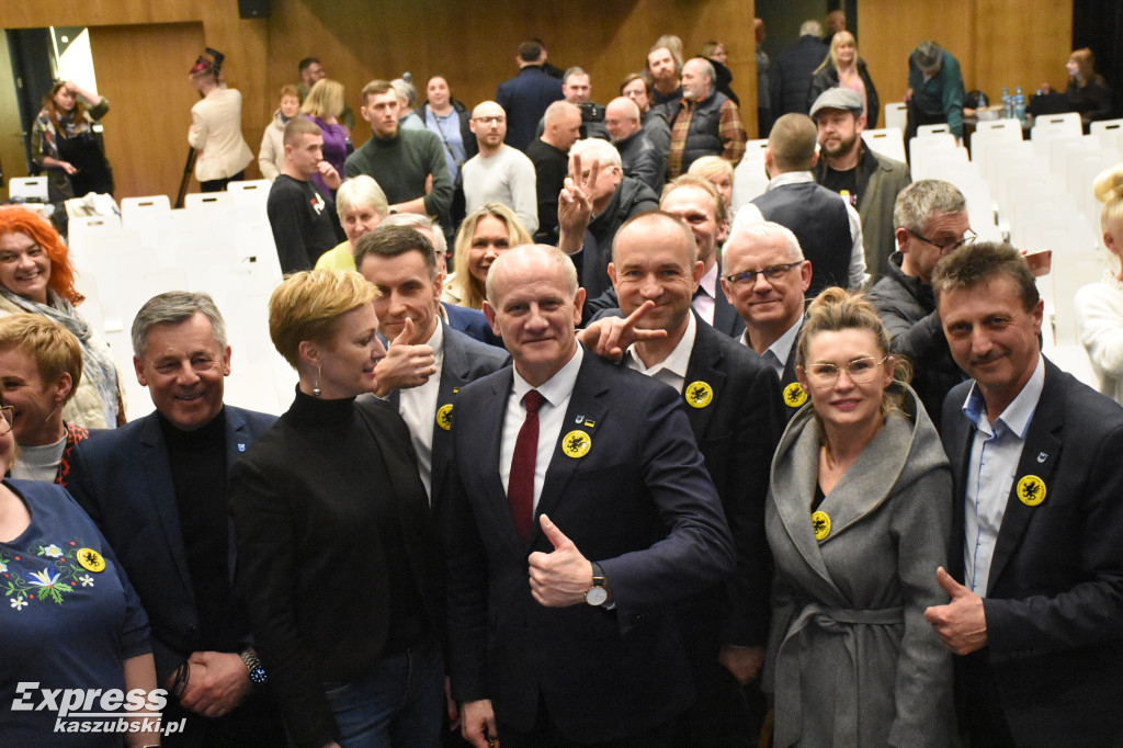 Debata kandydatów na burmistrza w Żukowie