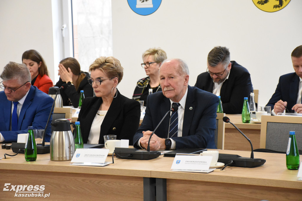 Ostatnia sesja Rady Powiatu Kartuskiego