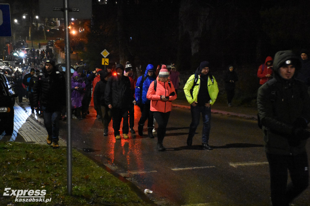 Ekstremalna Droga Krzyżowa w Sierakowicach