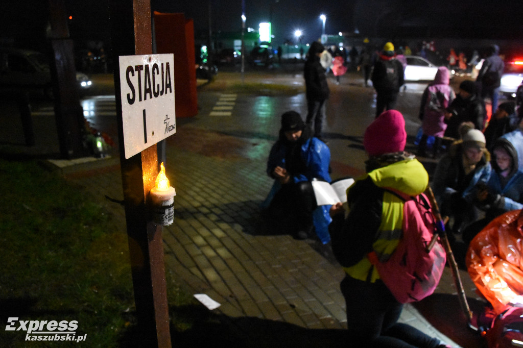 Ekstremalna Droga Krzyżowa w Sierakowicach