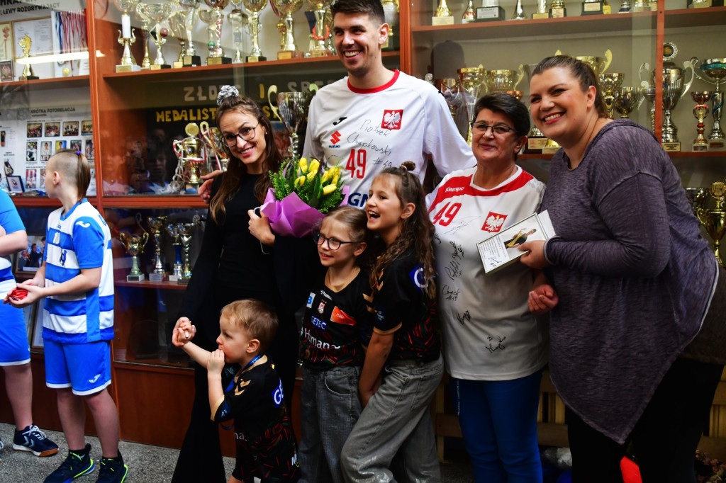 Mistrzostwa w piłce ręcznej i odwiedziny P. Chrapkowskiego