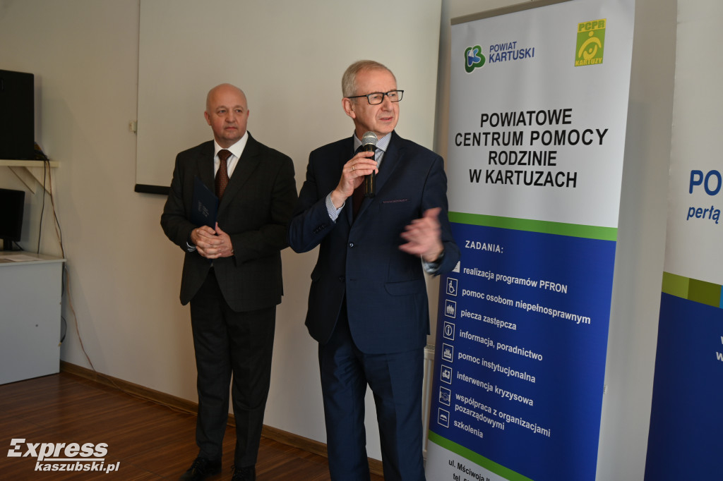 Otwarcie rozbudowanej części PCPR w Kartuzach